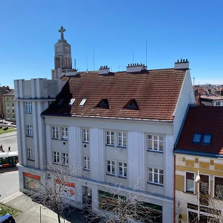 Perla Hradce 202 Apartment Hradec Kralove Exterior photo